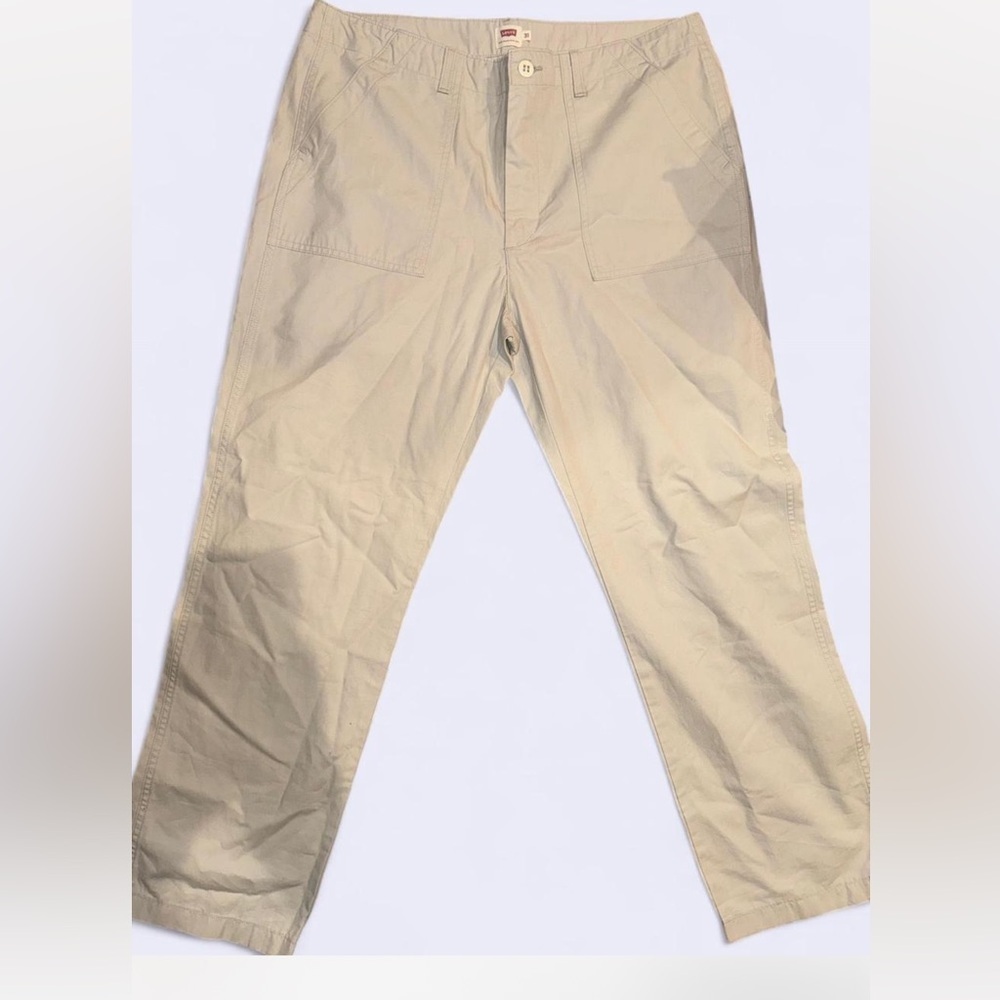 Levi's Tan Chinos Flat Front Lightweight - Picture 1 of 4
